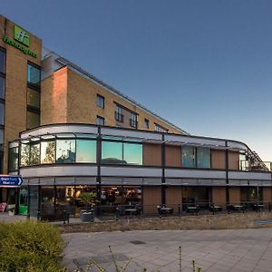 Holiday Inn London Brentford Lock
